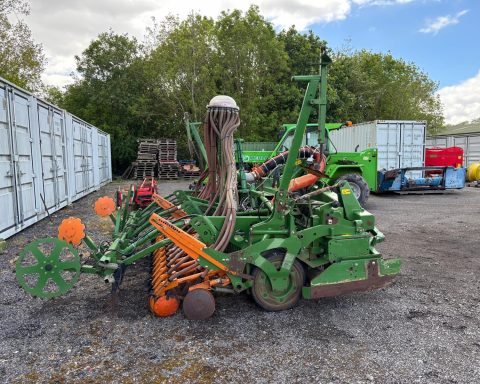 Amazone KG 4001-2 c/w PS 403-2 RoTeC disc coulter bar