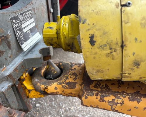 Richard Western Chaser Bin
