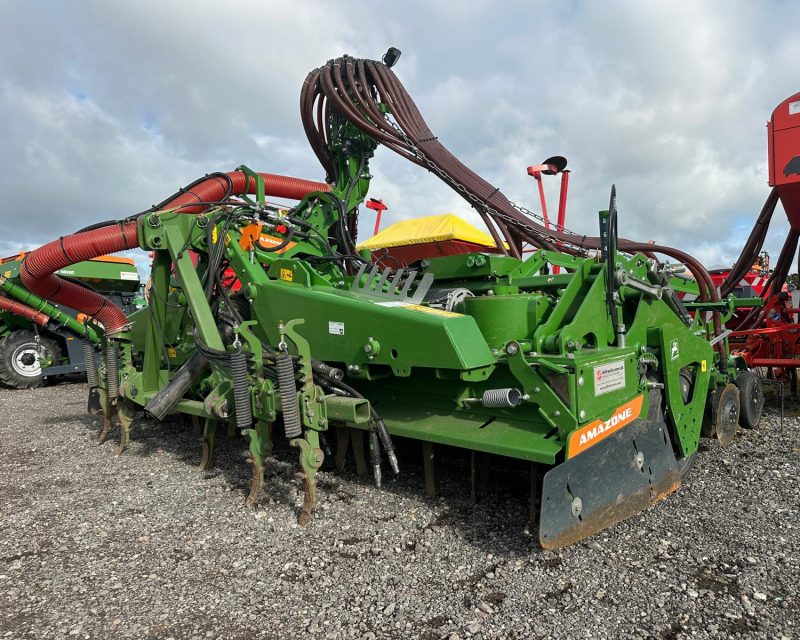 Amazone KG 4002-2 c/w: Avant 4002-2