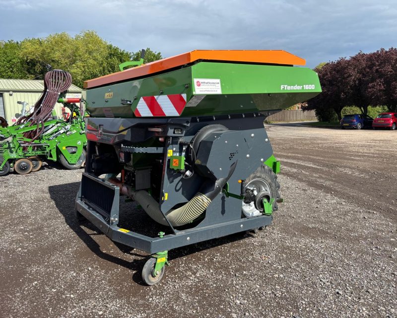 Amazone KG 4002-2 c/w: Avant 4002-2