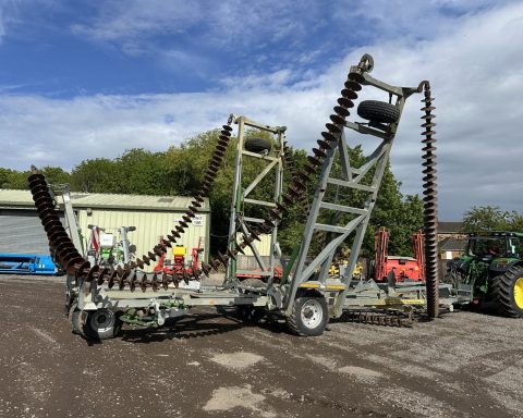 Kelly disc chain harrow MPH 12000