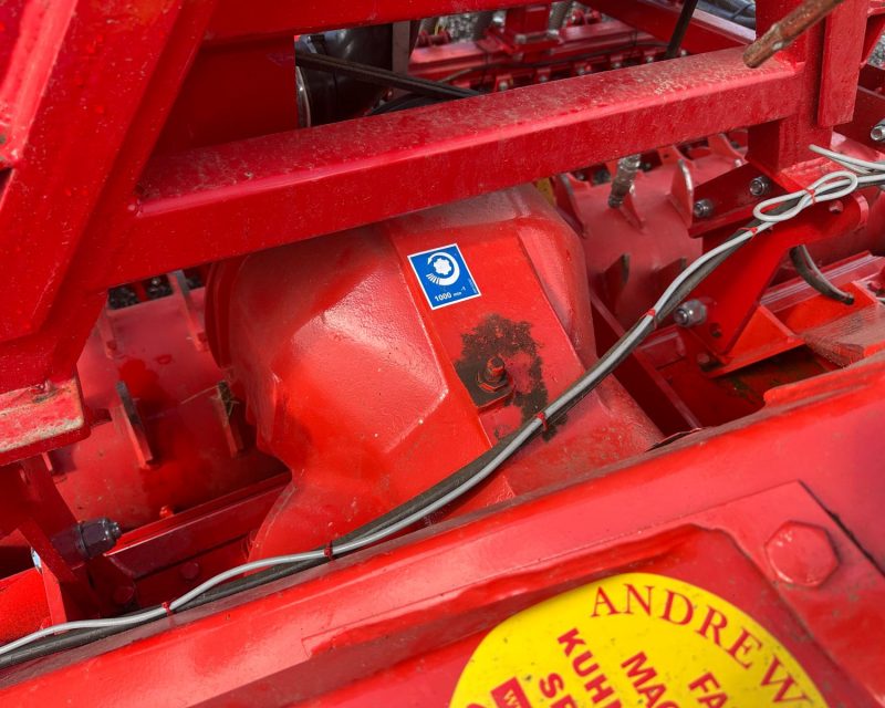 Kuhn HR4004 c/w 4m Accord