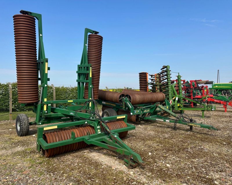 Cousins Contour 8.23m Hyd Fold Rolls