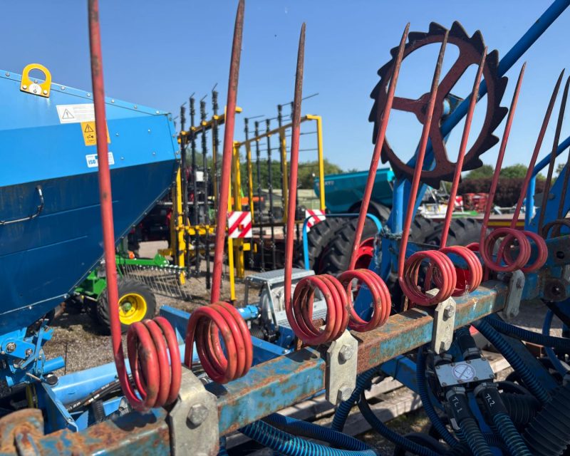 Lemken Zirkon 9/400 c/w Solitair 9/400 E