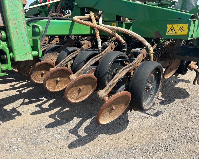 John Deere 750A