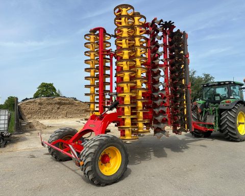 Vaderstad Carrier CRXL 725