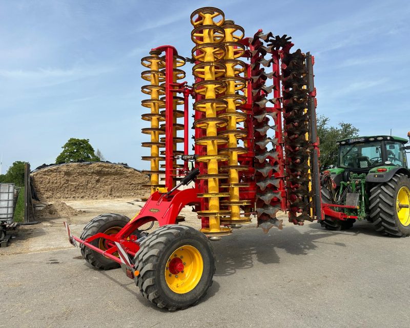 Vaderstad Carrier CRXL 725
