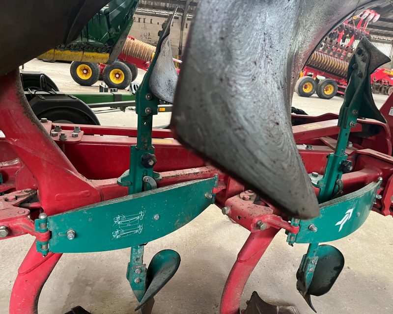 Kverneland 2500S