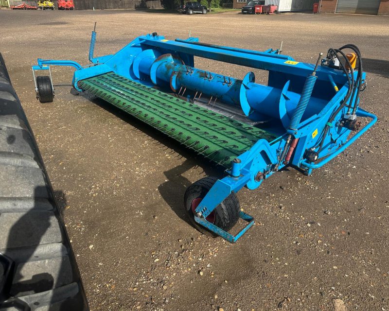 Shelbourne Reynolds 4.2m pick up header
