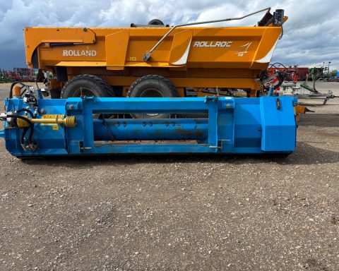 Shelbourne Reynolds 4.2m pick up header