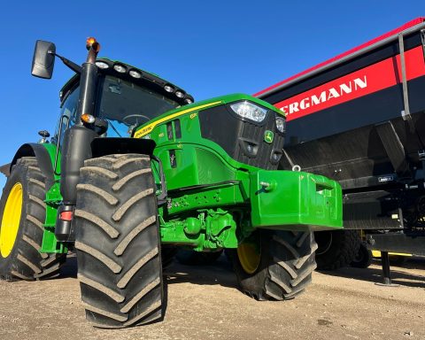 John Deere 6R 185 Command Pro