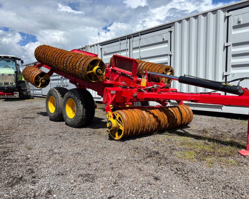 Vaderstad Rexius RS 820 Cambridge