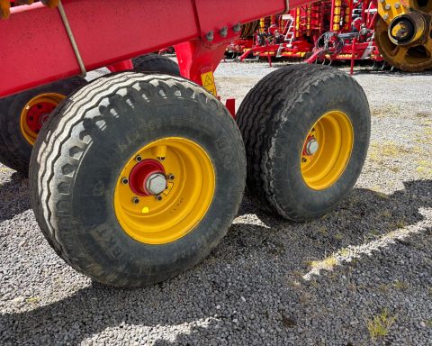 Vaderstad Rexius RS 820 Cambridge