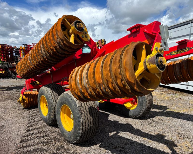 Vaderstad Rexius RS 820 Cambridge
