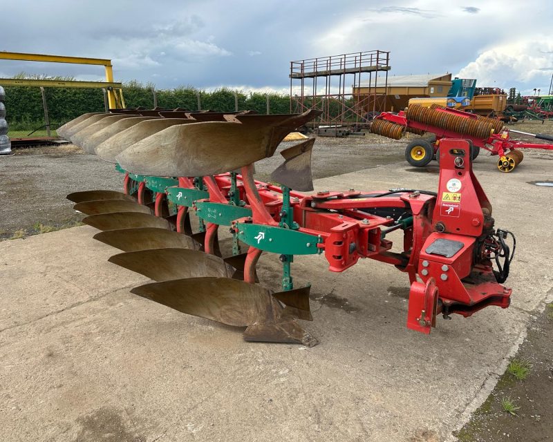 Kverneland 2500S 5+1 plough