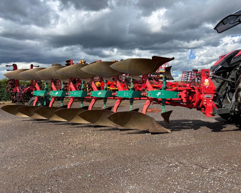 Kverneland 2500S 5+1 plough