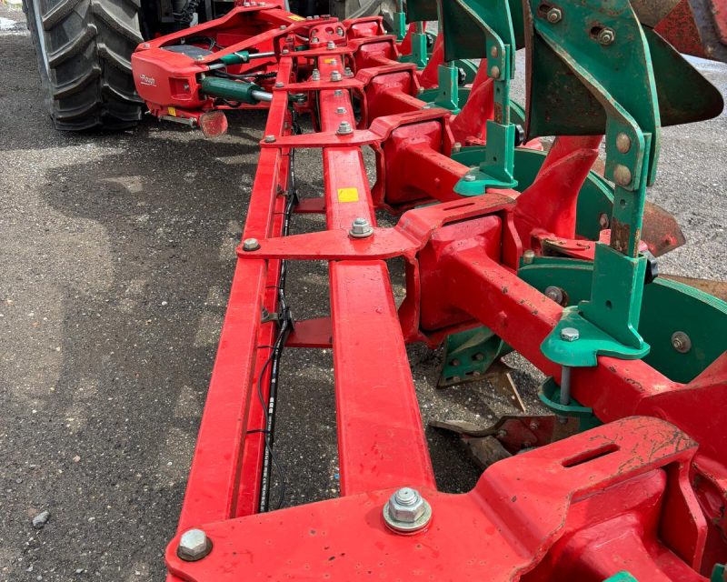 Kverneland 2500S 5+1 plough