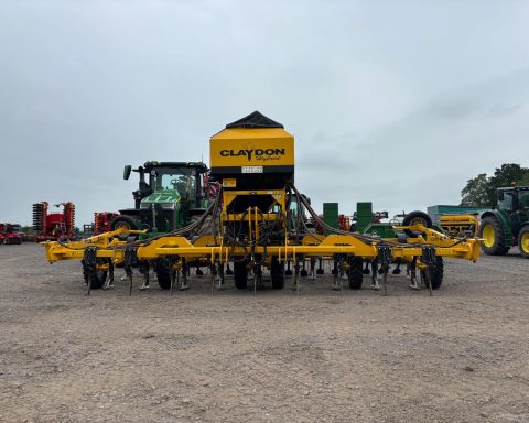 Claydon Hybrid 6m