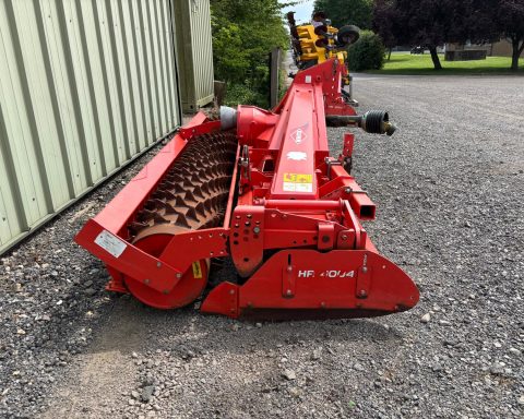 Kuhn HR4004D
