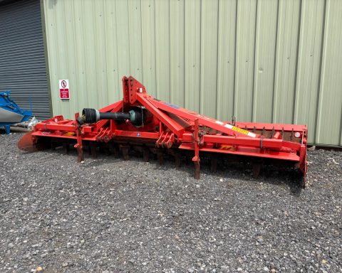 Kuhn HR4004D
