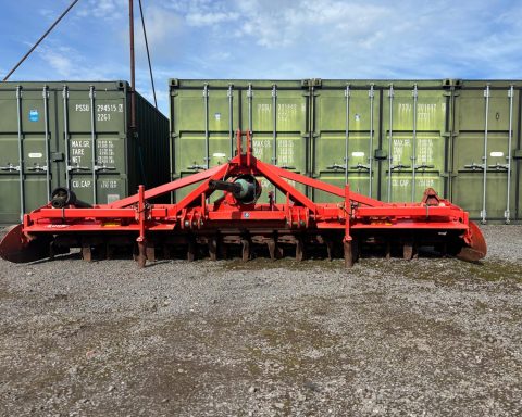 Kuhn HR4004D