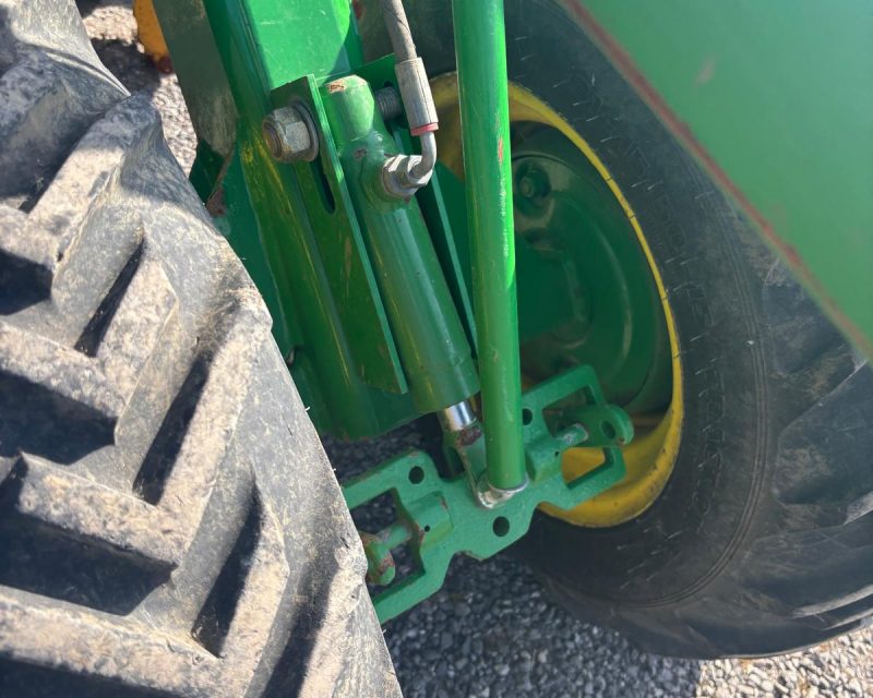 John Deere 750A