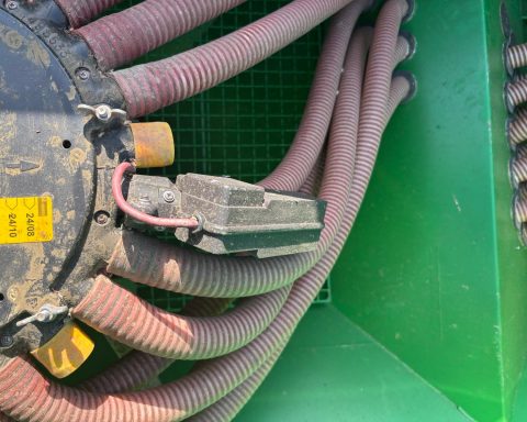 John Deere 750A