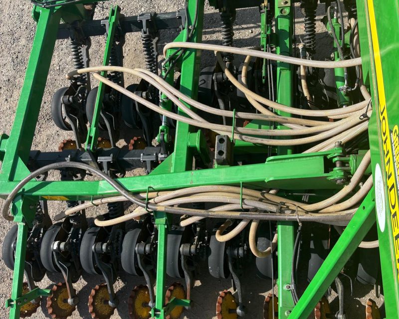 John Deere 750A