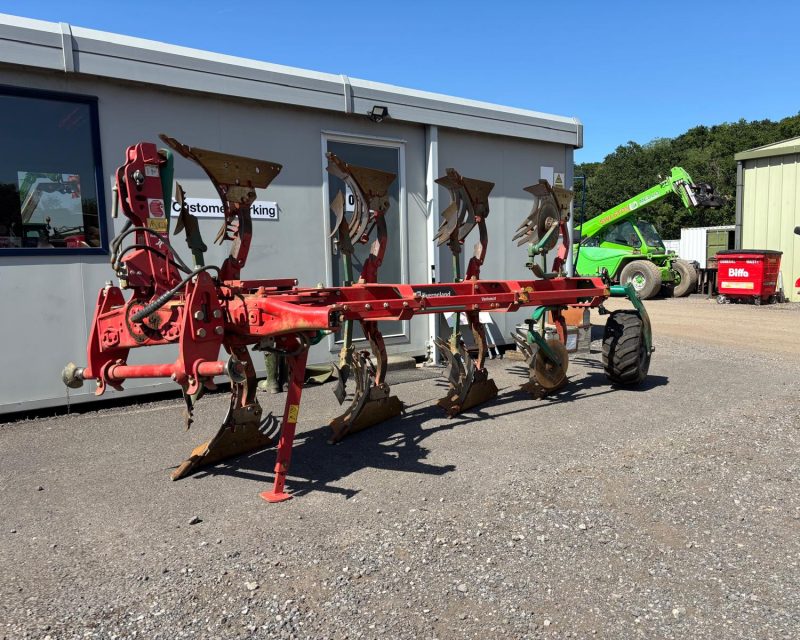Kverneland RW-100 8+4