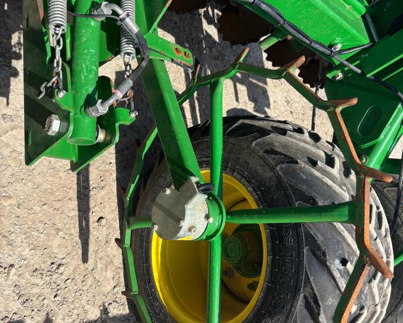 John Deere 750A 6m ProSeries Opener