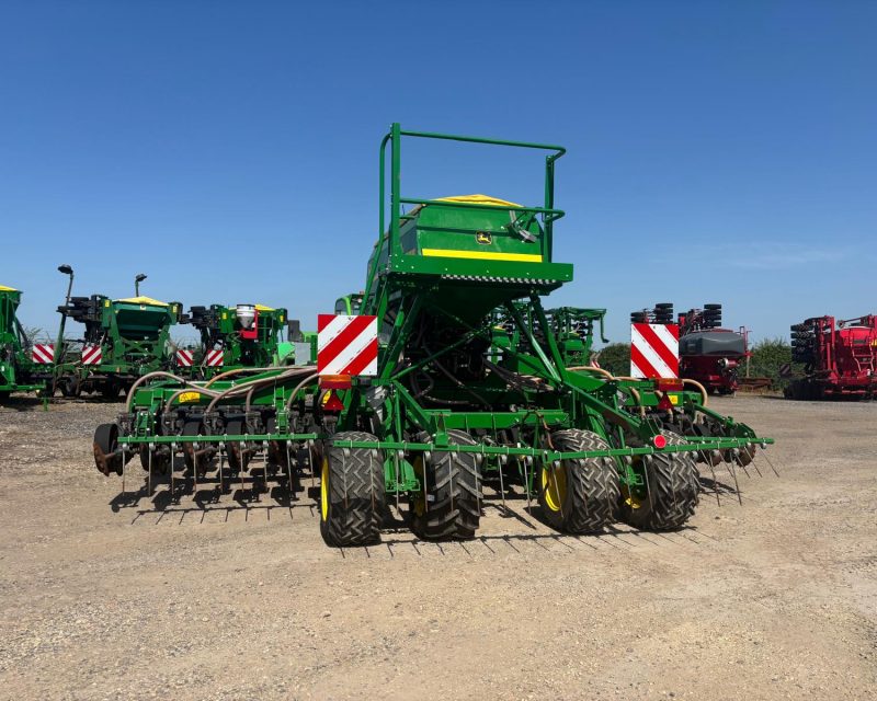 John Deere 750A 6m ProSeries Opener