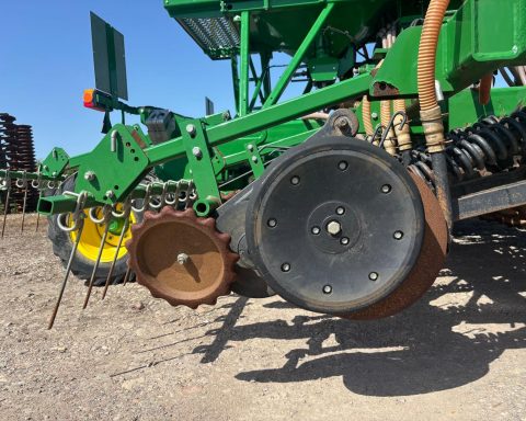 John Deere 750A 6m ProSeries Opener