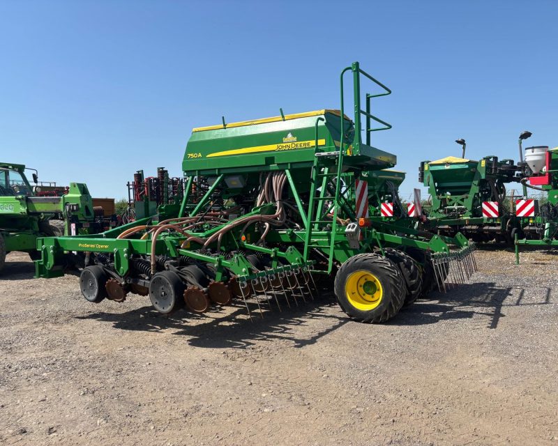 John Deere 750A 6m ProSeries Opener