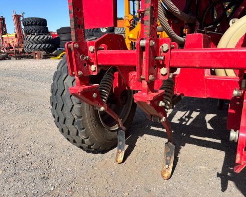Weaving 5m Tine drill