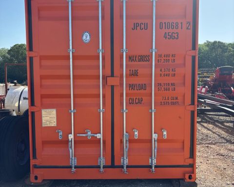 40′ x 8′ Shipping Containers