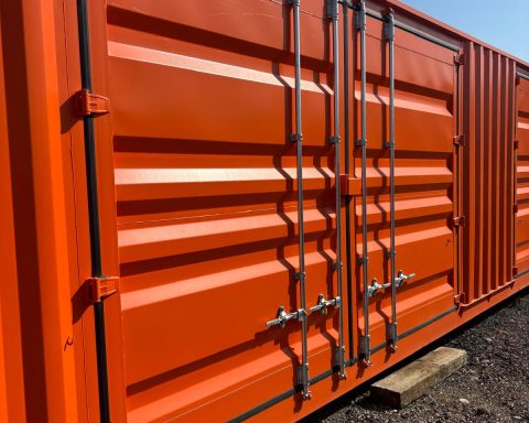 40′ x 8′ Shipping Containers