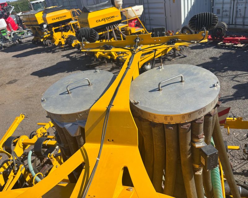 Claydon Hybrid T6Combi