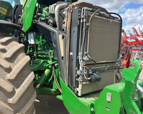 John Deere 8R 370