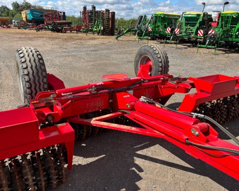 HE-VA 820 Cross Kill Tip Roller