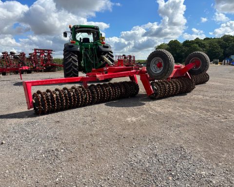 HE-VA 820 Cross Kill Tip Roller