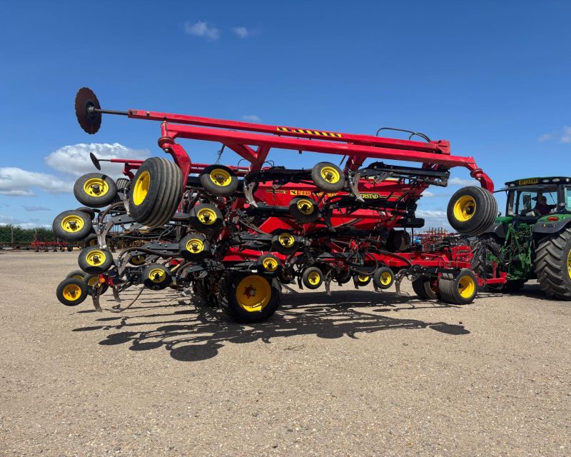 Vaderstad Seed Hawk 800C