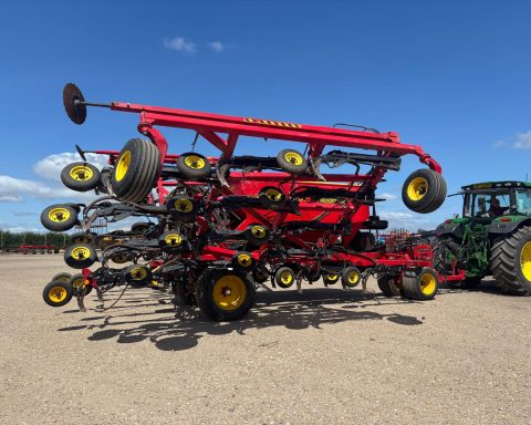 Vaderstad Seed Hawk 800C