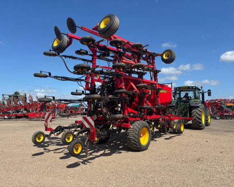 Vaderstad Seed Hawk 800C
