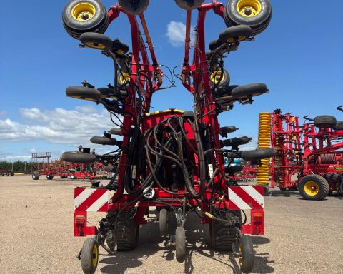 Vaderstad Seed Hawk 800C