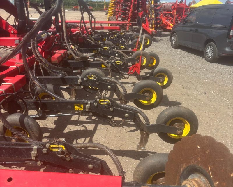 Vaderstad Seed Hawk 800C