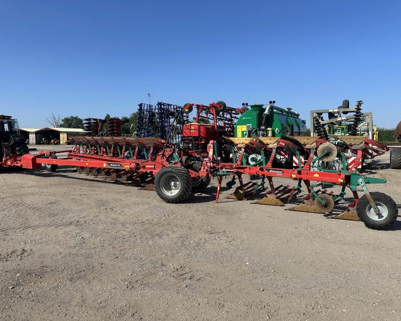 Kverneland RW-100 8+4