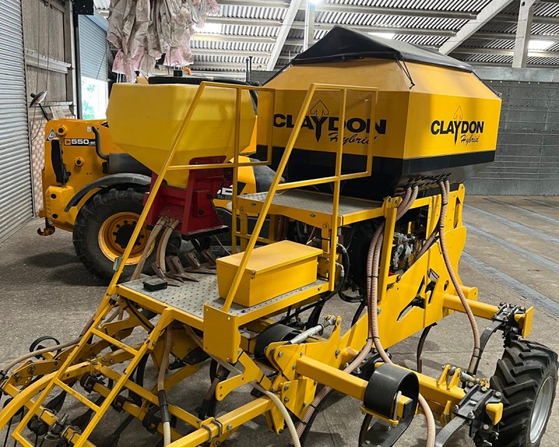 Claydon Hybrid 3m