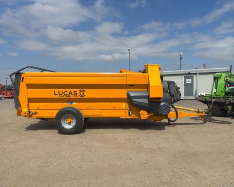 Lucas G Castor + 60R