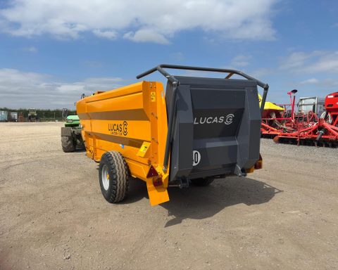Lucas G Castor + 60R