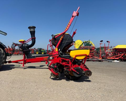 Vaderstad Tempo TPF 8